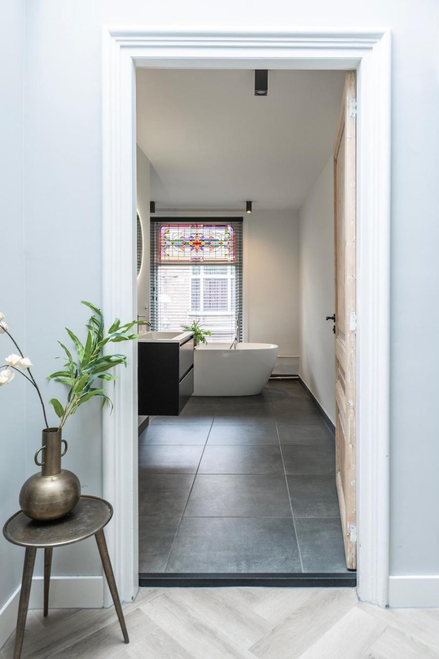 Xxl Loft With Bath Located Stadsvilla Tilburg Eksteriør bilde