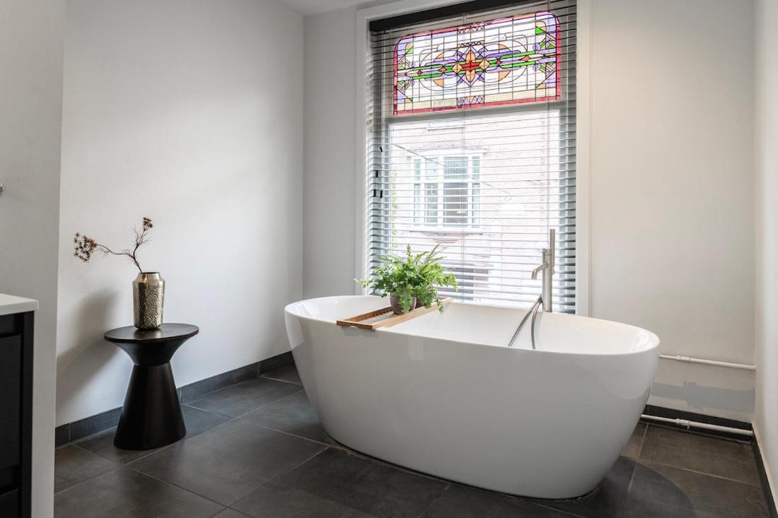 Xxl Loft With Bath Located Stadsvilla Tilburg Eksteriør bilde